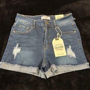 Brand new California Vintage jeans short